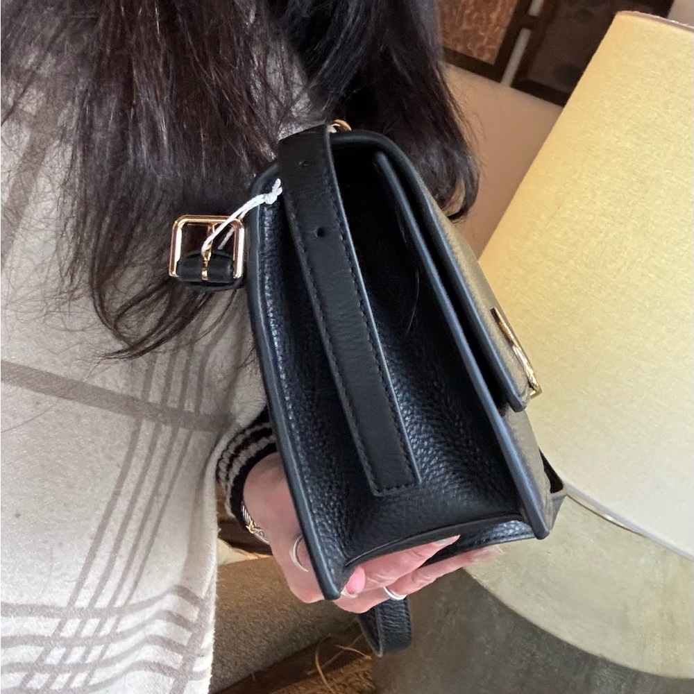 Authentic TORY BURCH Leather Double T magnetic flap shoulder/Crosby convertible - Picture 13 of 16